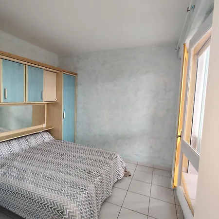 En Front De 1 Chambre- Parking -residence Le Grand Large Apartmán Le Barcarès